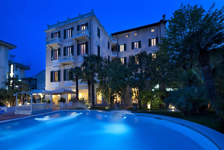 Hotel Con Piscina Parma Hotel Con Piscina Parma